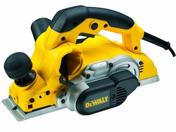 Рубанок DeWalt D 26500